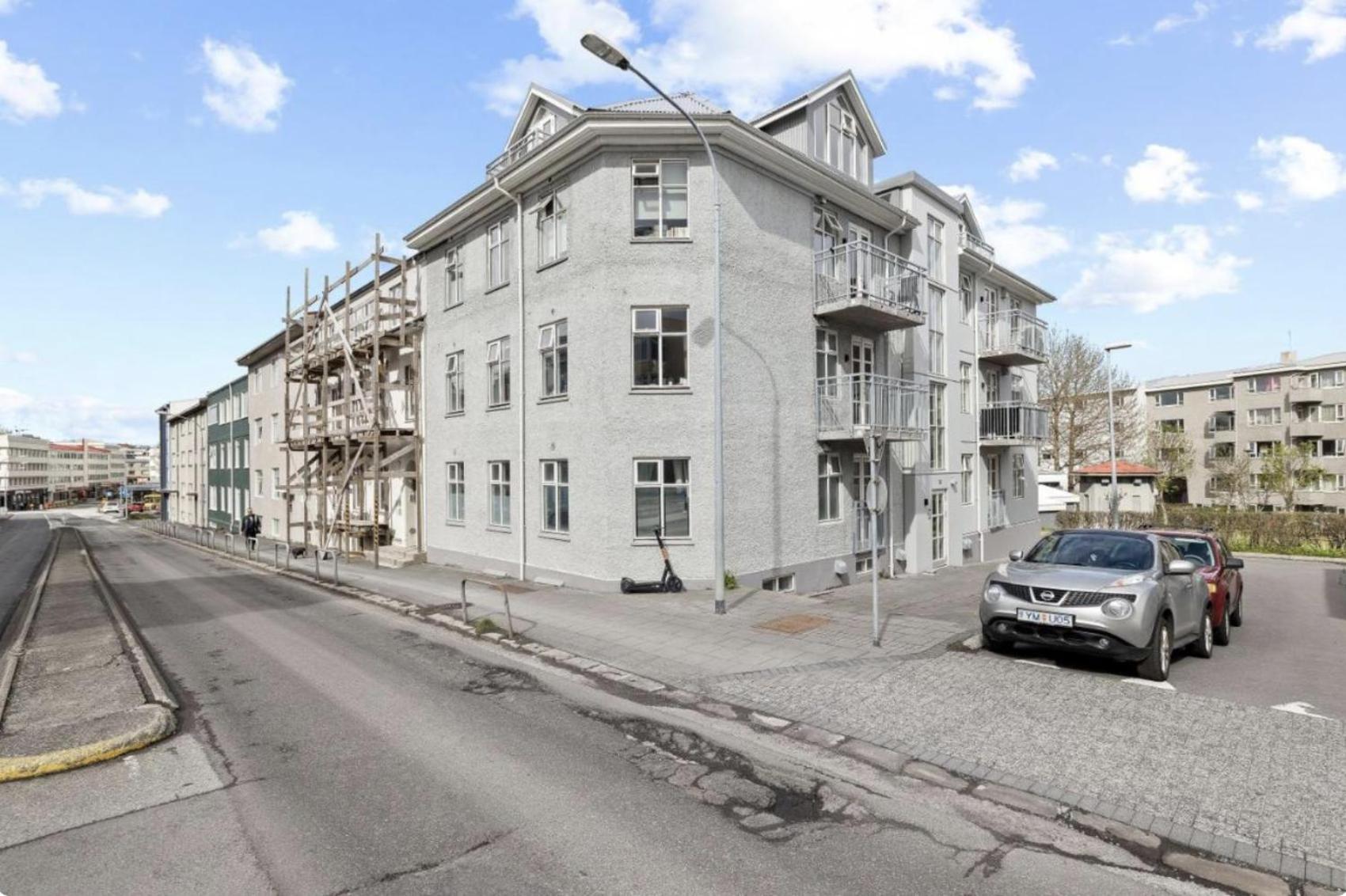 Cheerful Down Town Apartment Reykjavík Exterior foto